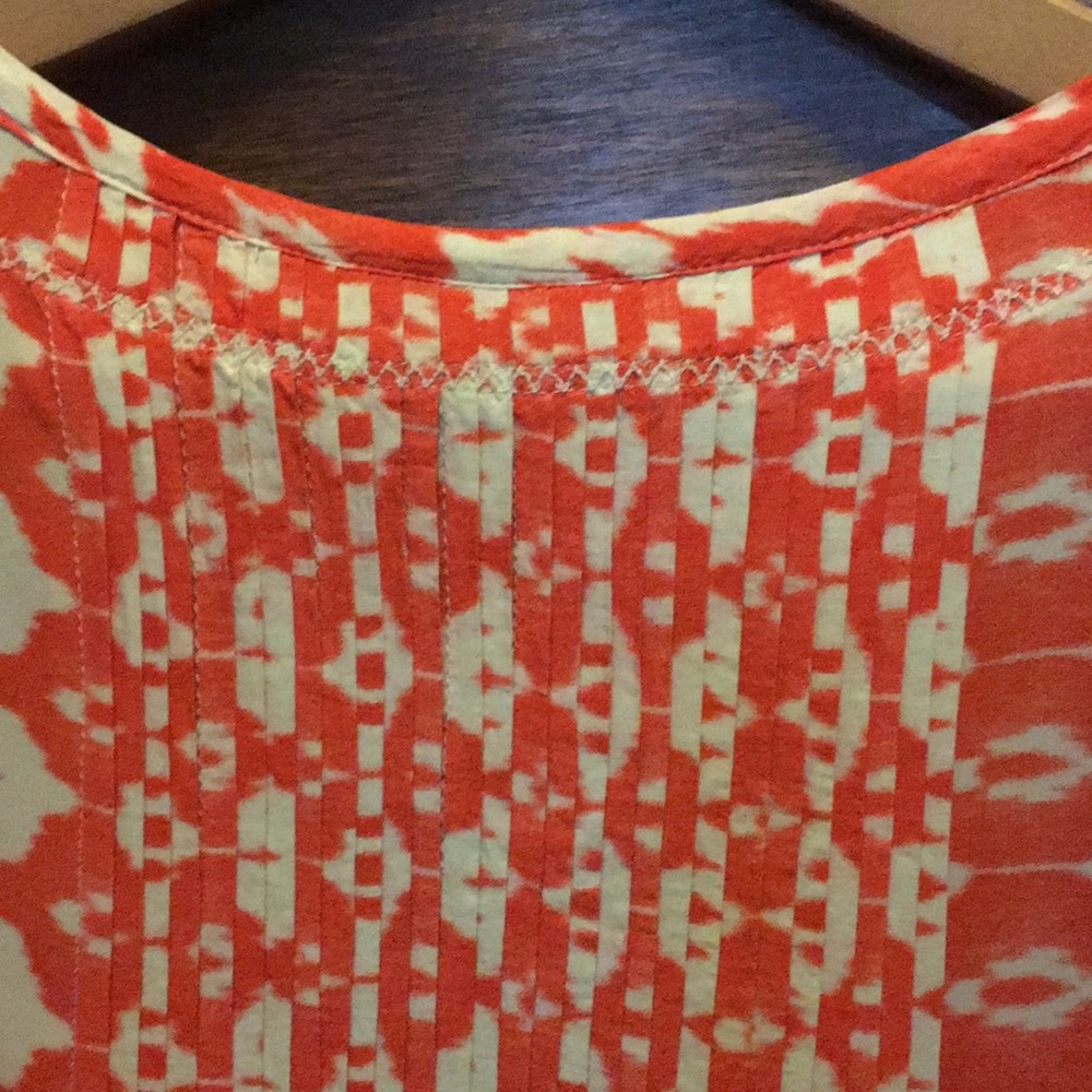 Top - Picture 5 of 8